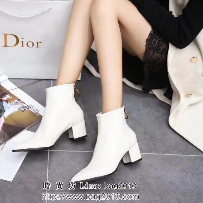 DIOR迪奧 經典 簡約時尚 鄒漆皮女短靴 QZS2293
